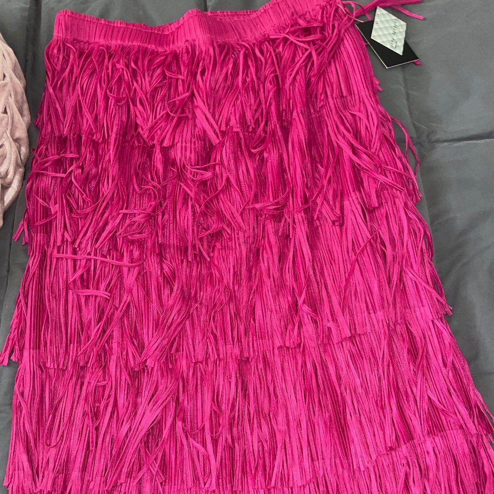 Pink Fringe Skirt (2X)